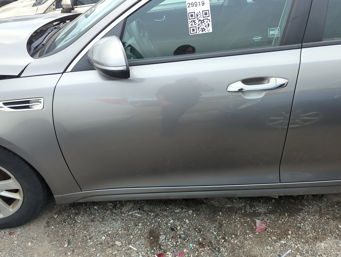2016-2020 Kia Optima Driver Front Door Oem - Oemusedautoparts1.com