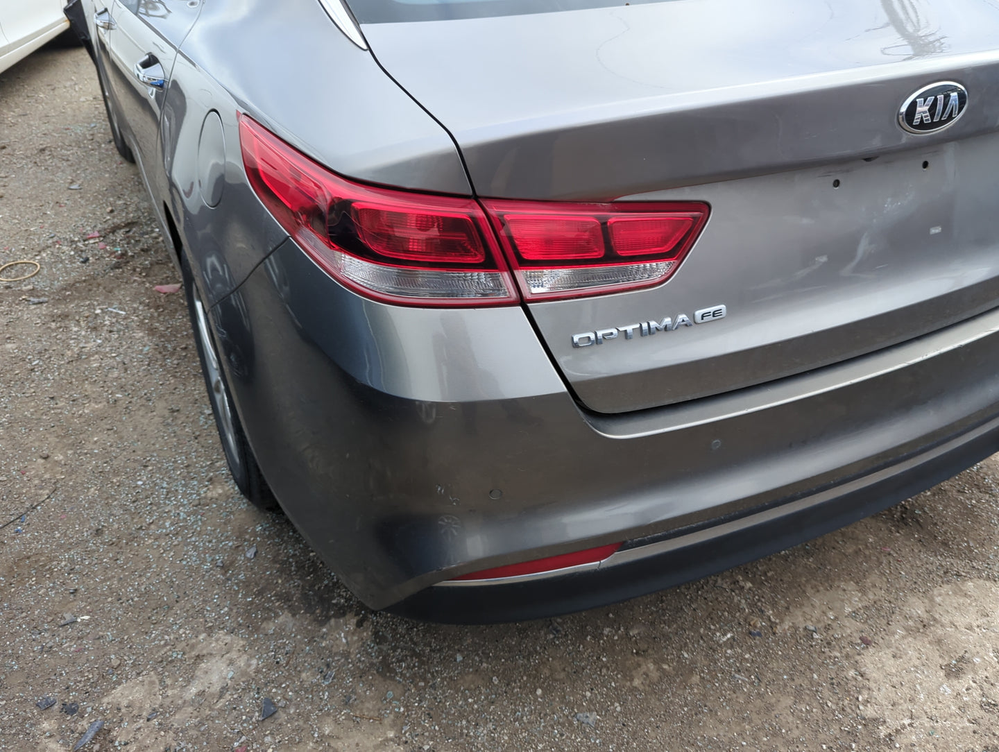 2016-2018 Kia Optima Rear Bumper Assembly Oem - Oemusedautoparts1.com