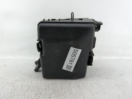 2016-2019 Kia Optima Fusebox Fuse Box Panel Relay Module P/N:91210D5180JA Fits Fits 2016 2017 2018 2019 OEM Used Auto Parts 