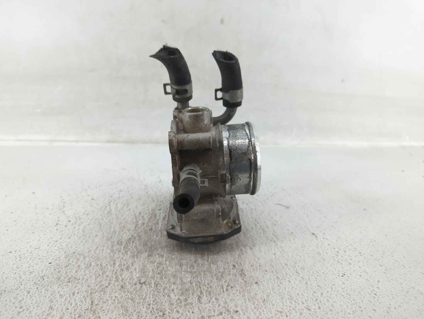 2016-2020 Kia Optima Throttle Body P/N:35100-2B340 Fits Fits 2015 2016 2017 2018 2019 2020 2021 2022 OEM Used Auto Parts - O