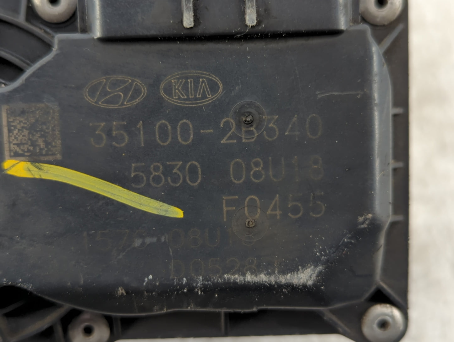 2016-2020 Kia Optima Throttle Body P/N:35100-2B340 Fits Fits 2015 2016 2017 2018 2019 2020 2021 2022 OEM Used Auto Parts - O