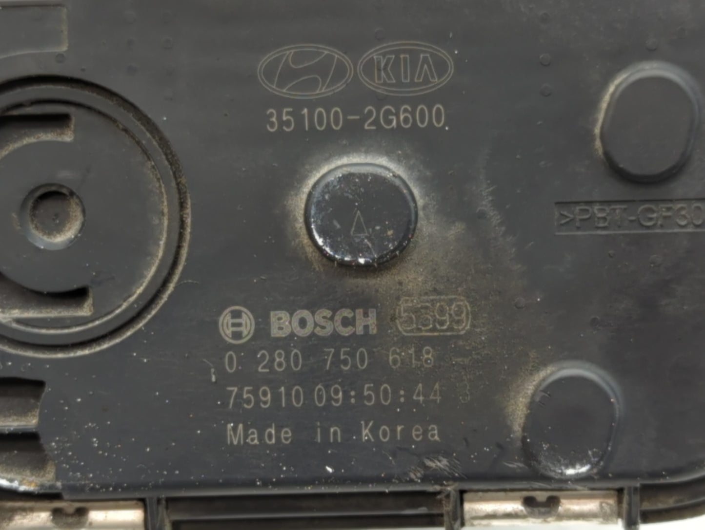 2016-2020 Kia Optima Throttle Body P/N:35100-2G600 Fits Fits 2015 2016 2017 2018 2019 2020 2021 OEM Used Auto Parts - Oemuse