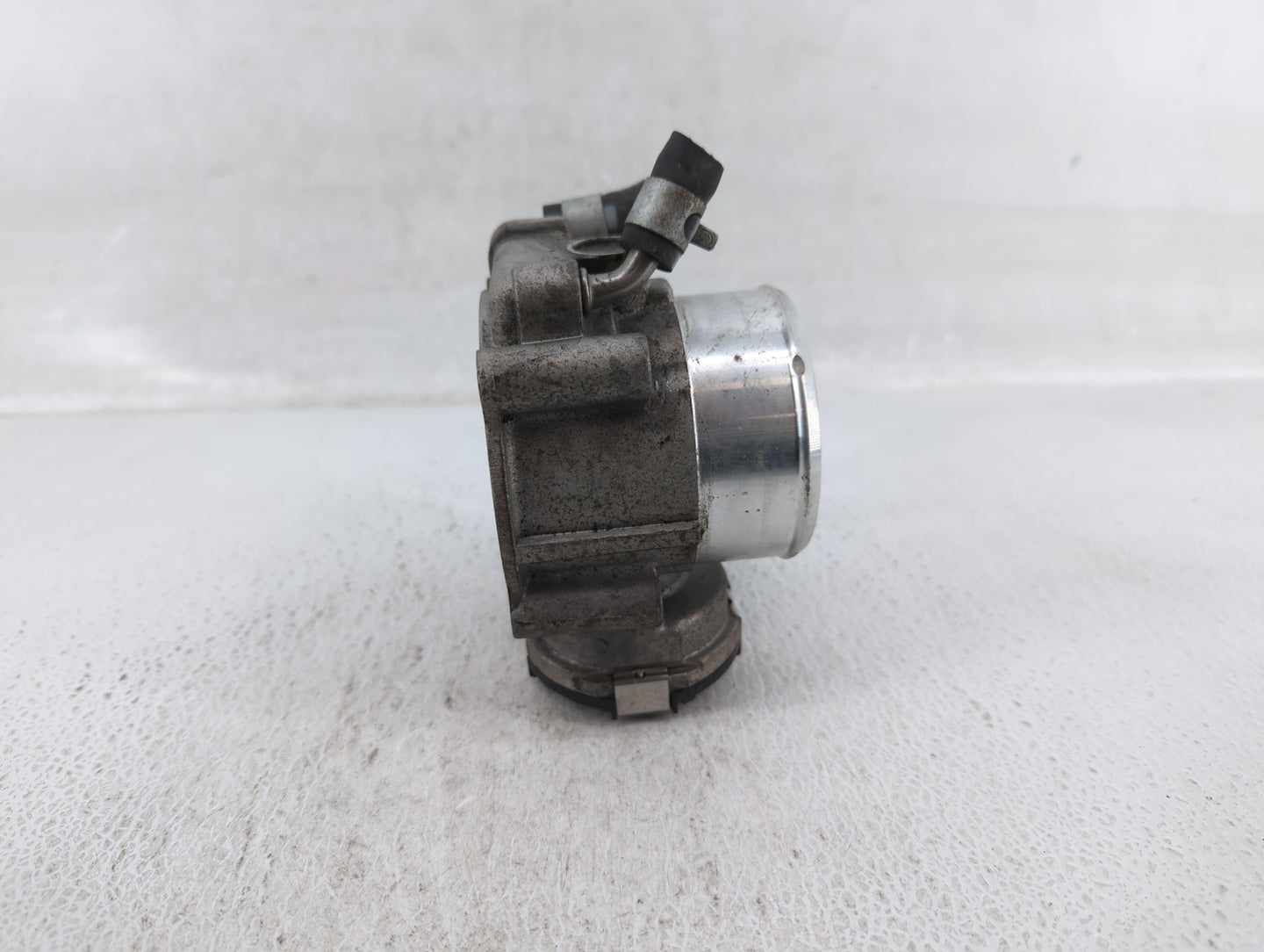 2016-2020 Kia Optima Throttle Body P/N:35100-2G600 Fits Fits 2015 2016 2017 2018 2019 2020 2021 OEM Used Auto Parts - Oemuse