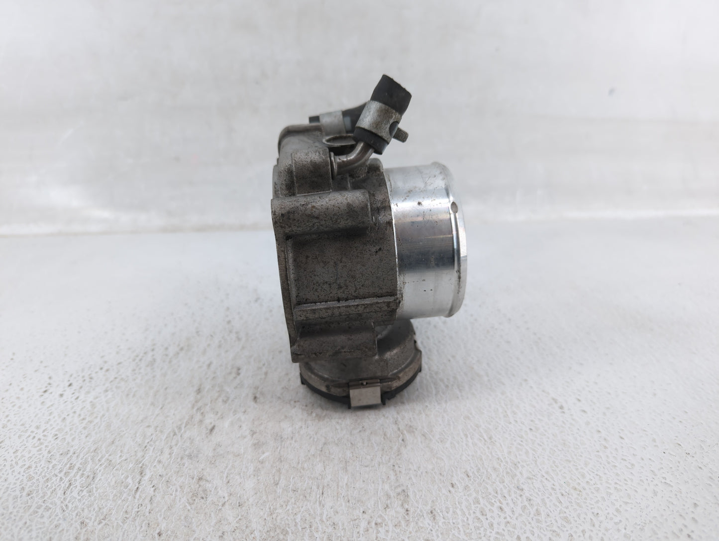 2016-2020 Kia Optima Throttle Body P/N:35100-2G600 Fits Fits 2015 2016 2017 2018 2019 2020 2021 OEM Used Auto Parts - Oemuse