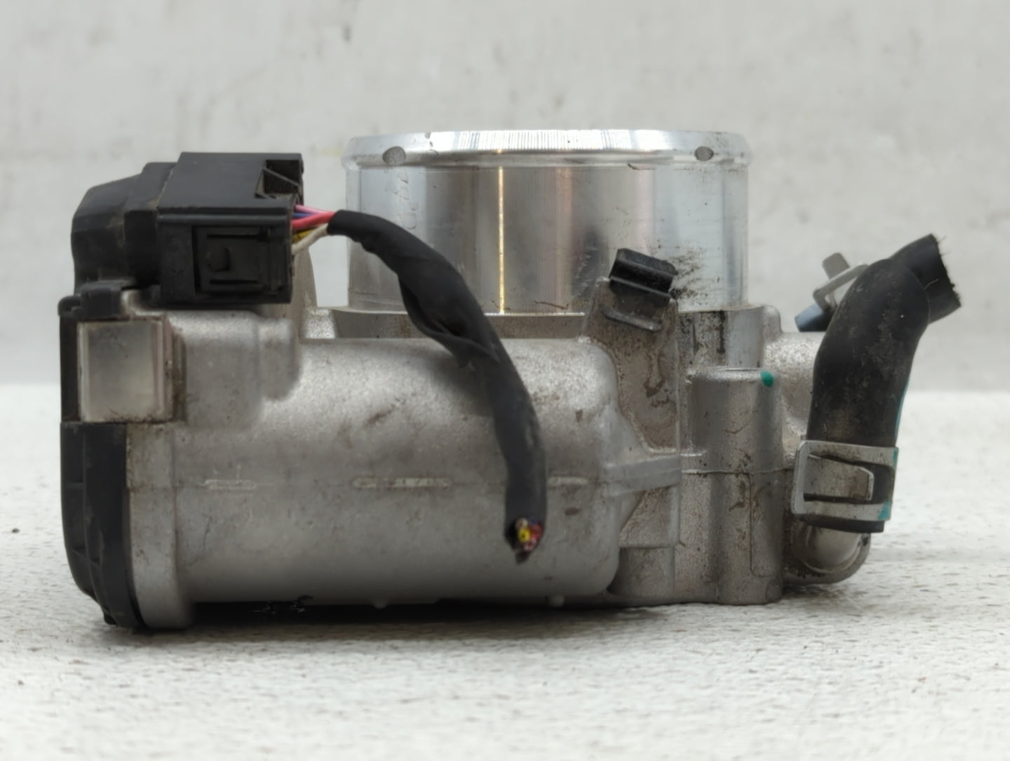 2016-2020 Kia Optima Throttle Body P/N:35100-2G600 Fits Fits 2015 2016 2017 2018 2019 2020 2021 OEM Used Auto Parts - Oemuse
