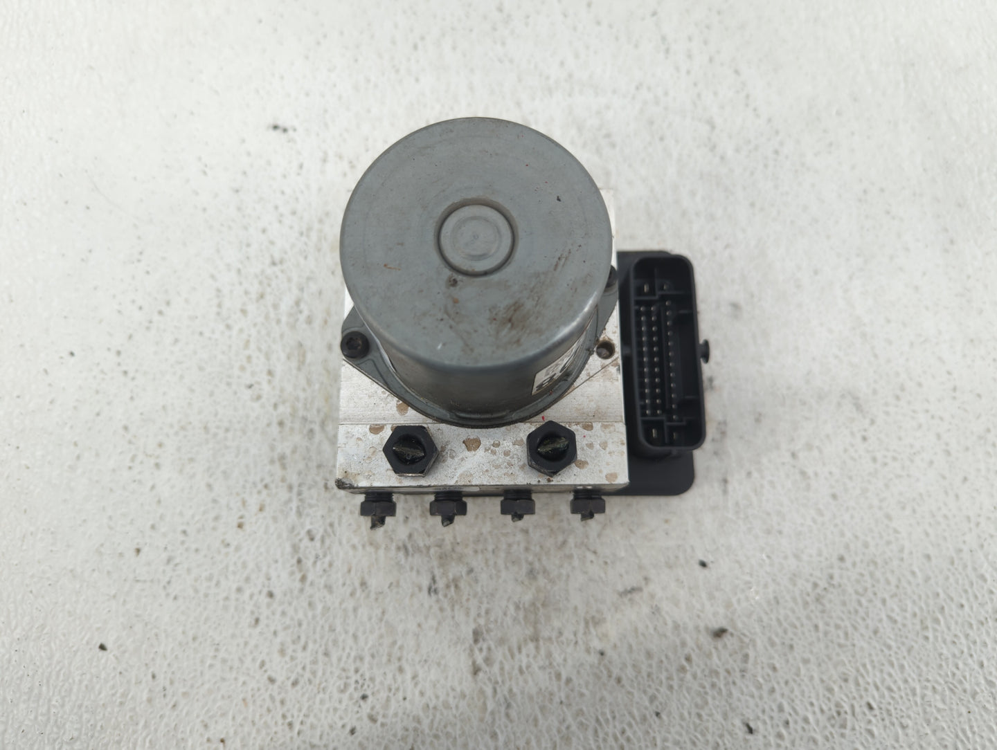 2016-2018 Kia Optima ABS Pump Control Module Replacement P/N:58900-D5060 Fits Fits 2016 2017 2018 OEM Used Auto Parts - Oemu