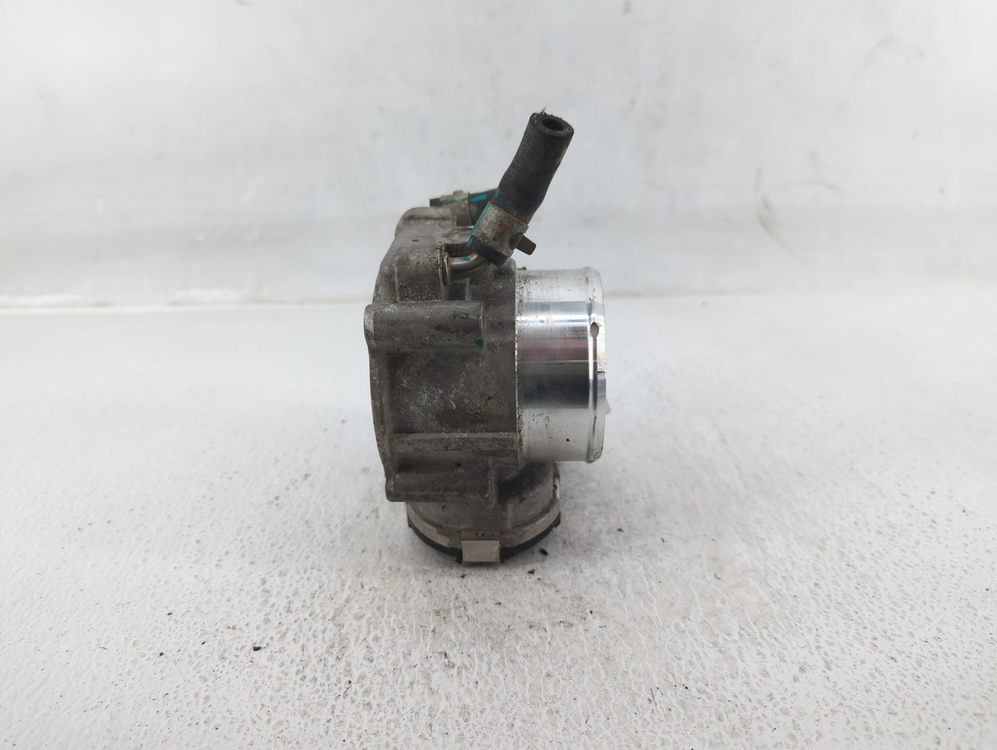 2016-2020 Kia Optima Throttle Body P/N:35100-2G600 Fits Fits 2015 2016 2017 2018 2019 2020 2021 OEM Used Auto Parts - Oemuse