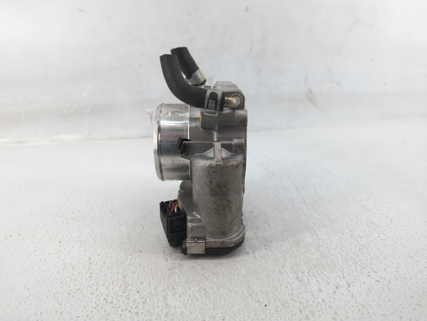 2016-2020 Kia Optima Throttle Body P/N:35100-2G600 Fits Fits 2015 2016 2017 2018 2019 2020 2021 OEM Used Auto Parts - Oemuse