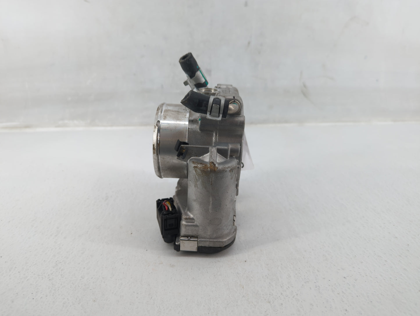 2016-2020 Kia Optima Throttle Body P/N:35100-2G600 Fits Fits 2015 2016 2017 2018 2019 2020 2021 OEM Used Auto Parts - Oemuse