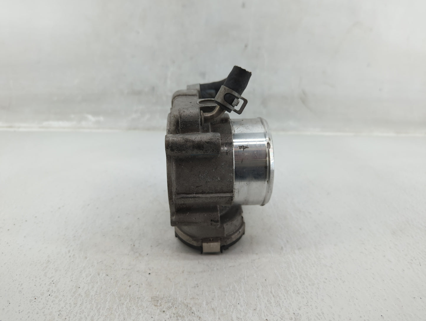 2016-2020 Kia Optima Throttle Body P/N:35100-2G600 Fits Fits 2015 2016 2017 2018 2019 2020 2021 OEM Used Auto Parts - Oemuse