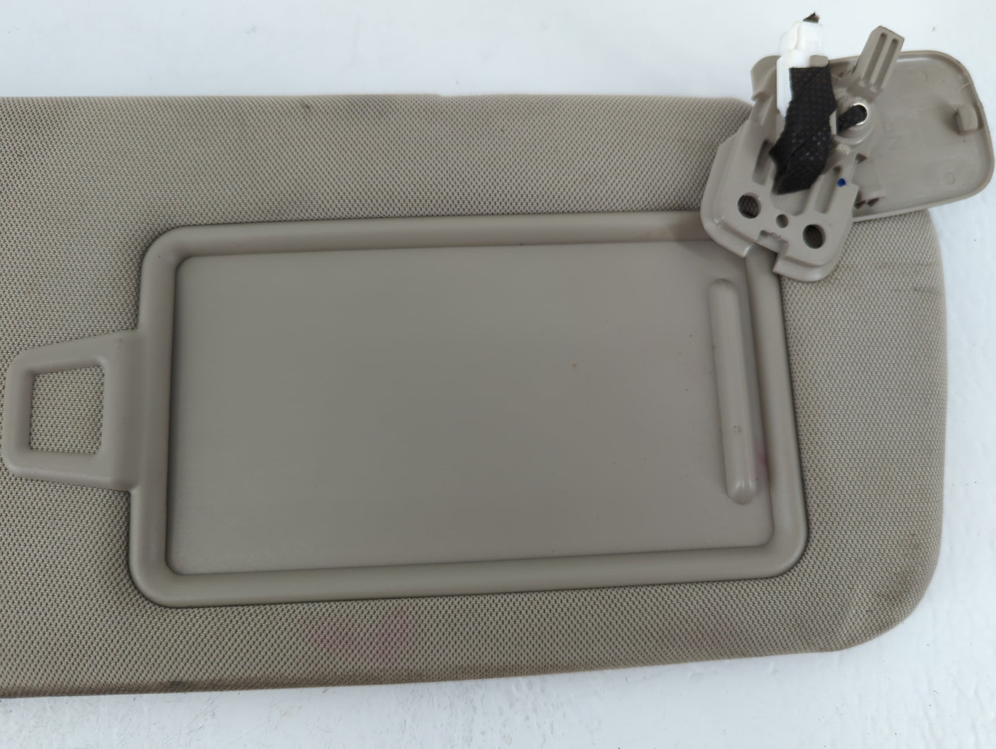 2016-2020 Kia Optima Sun Visor Shade Replacement Passenger Right Mirror Fits Fits 2016 2017 2018 2019 2020 OEM Used Auto Par