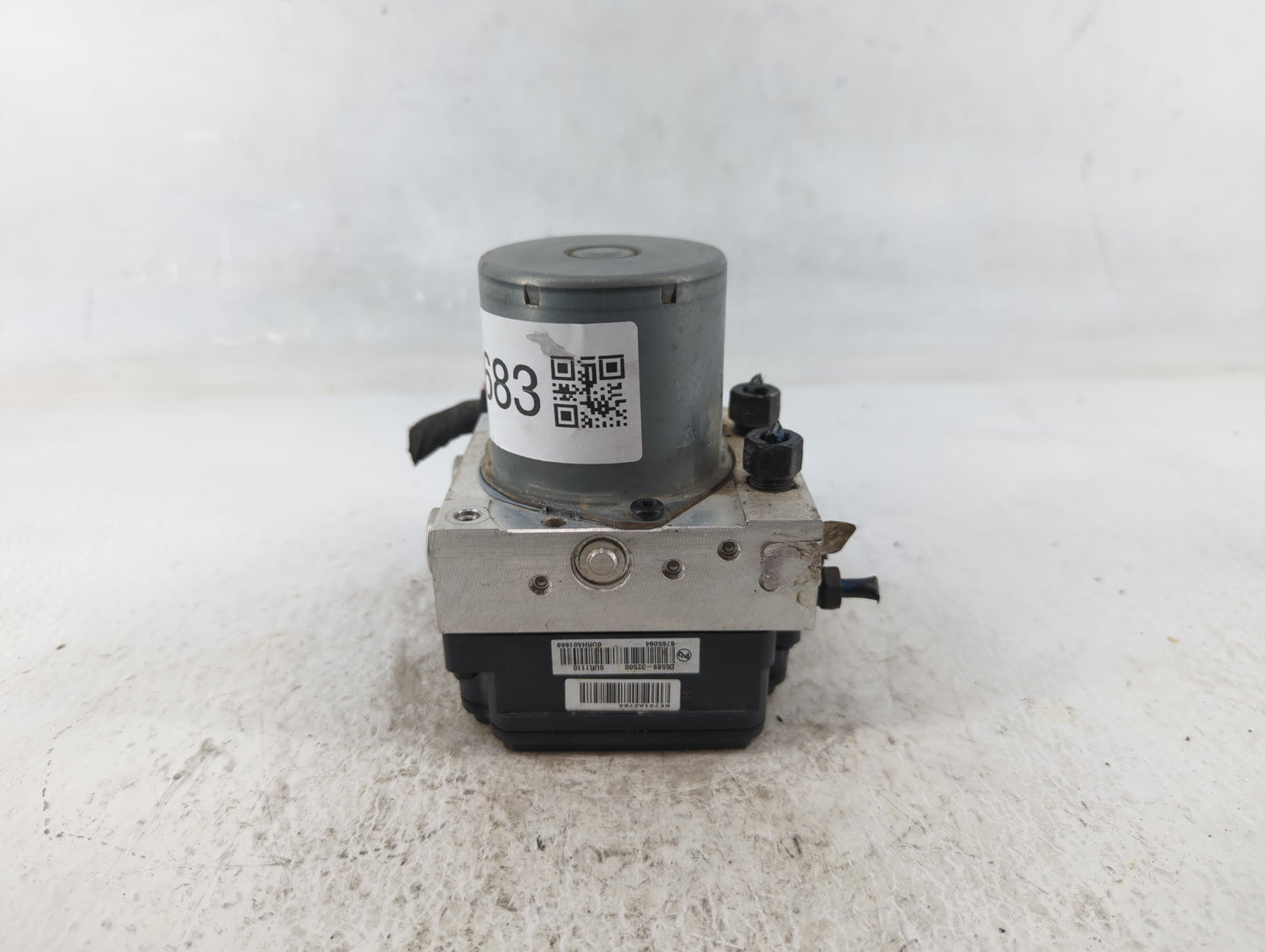 2016-2018 Kia Optima ABS Pump Control Module Replacement P/N:58900-D5060 Fits Fits 2016 2017 2018 OEM Used Auto Parts - Oemu