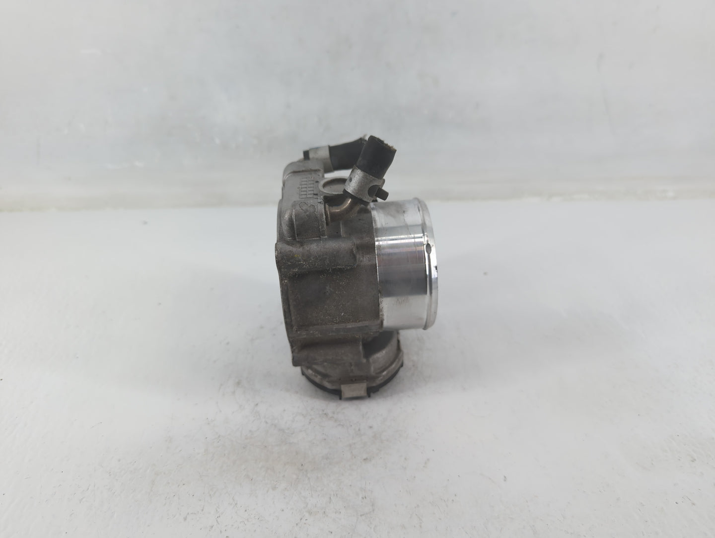 2016-2020 Kia Optima Throttle Body P/N:35100-2G600 Fits Fits 2015 2016 2017 2018 2019 2020 2021 OEM Used Auto Parts - Oemuse