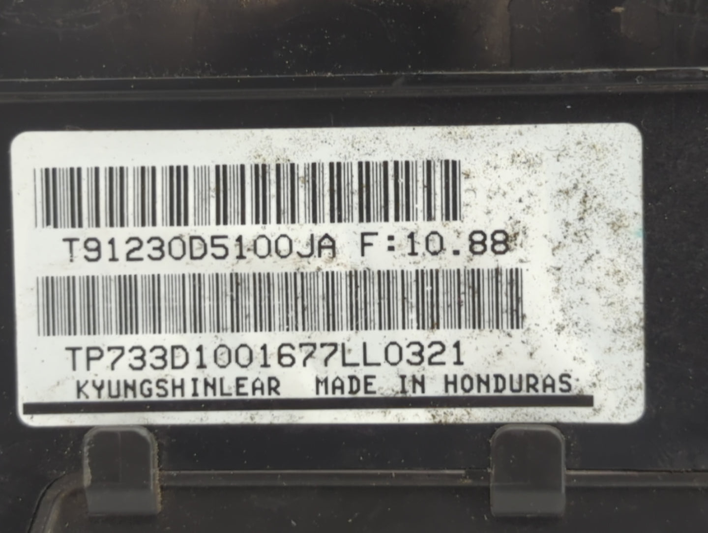 2016-2019 Kia Optima Fusebox Fuse Box Panel Relay Module P/N:T91230D5100JA Fits Fits 2016 2017 2018 2019 OEM Used Auto Parts