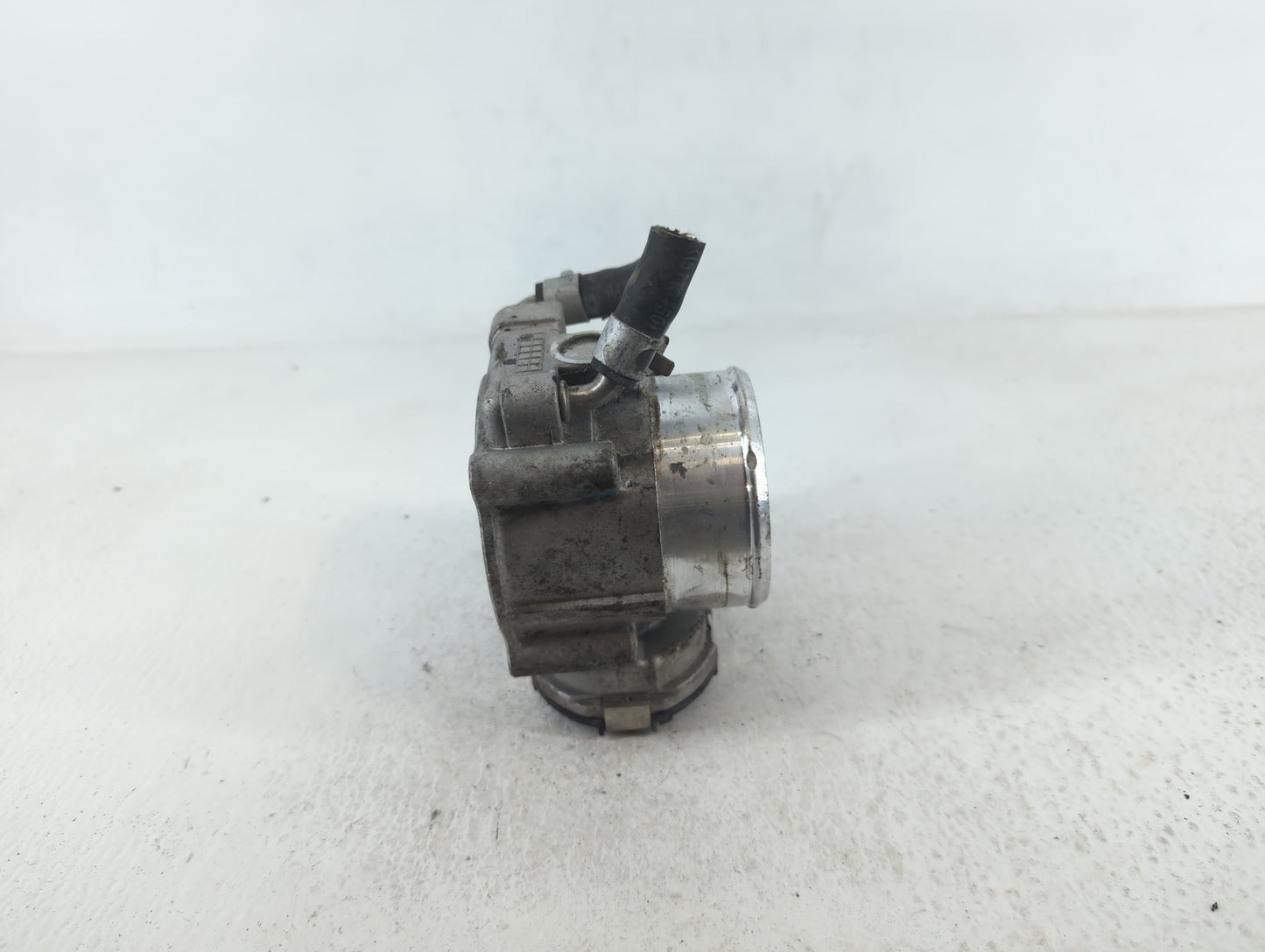 2016-2020 Kia Optima Throttle Body P/N:35100-2G600 Fits Fits 2015 2016 2017 2018 2019 2020 2021 OEM Used Auto Parts - Oemuse