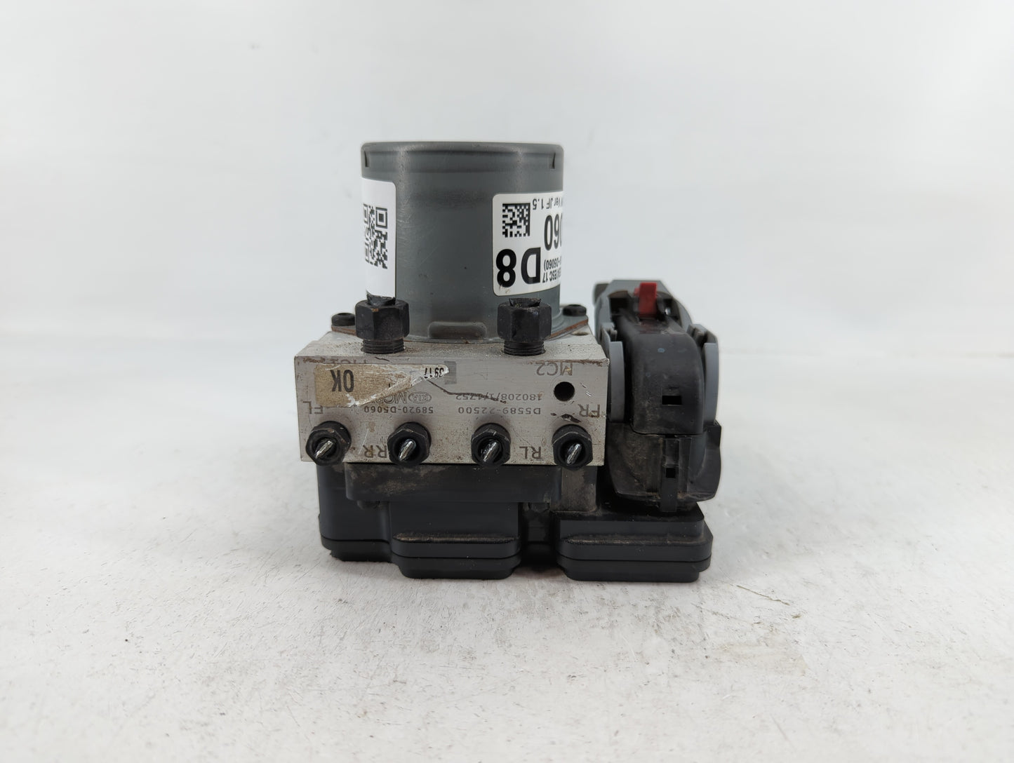 2017-2018 Kia Optima ABS Pump Control Module Replacement P/N:58920-D5060 D5589-22500 Fits Fits 2017 2018 OEM Used Auto Parts