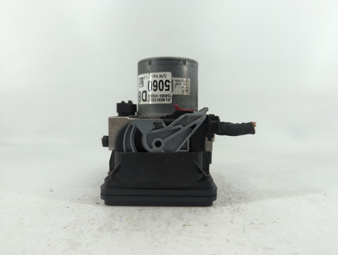 2016-2018 Kia Optima ABS Pump Control Module Replacement P/N:58900-D5060 Fits Fits 2016 2017 2018 OEM Used Auto Parts - Oemu