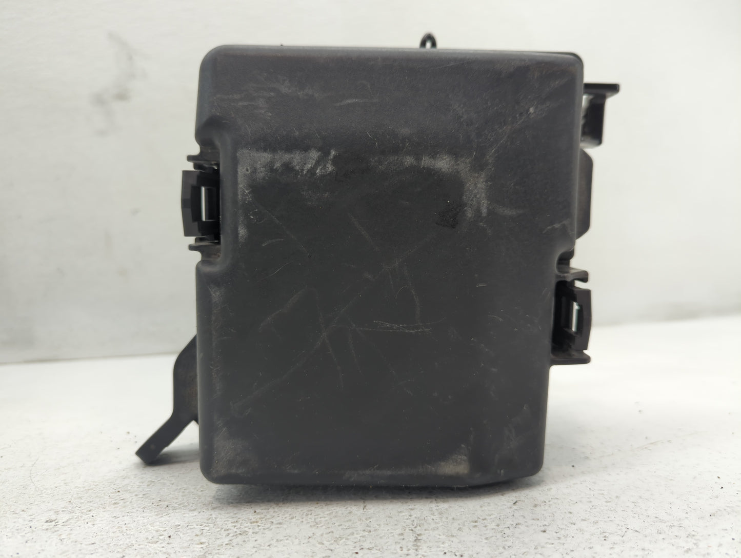 2016-2019 Kia Optima Fusebox Fuse Box Panel Relay Module P/N:91230D5070JA Fits Fits 2016 2017 2018 2019 OEM Used Auto Parts 