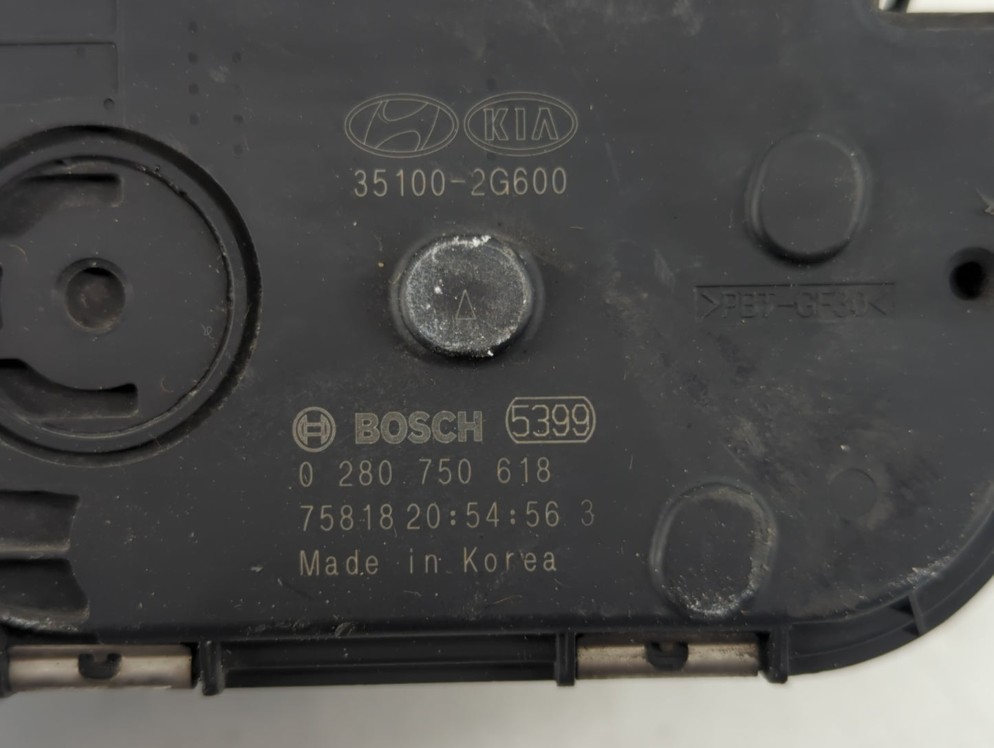 2016-2020 Kia Optima Throttle Body P/N:35100-2G600 Fits Fits 2015 2016 2017 2018 2019 2020 2021 OEM Used Auto Parts - Oemuse