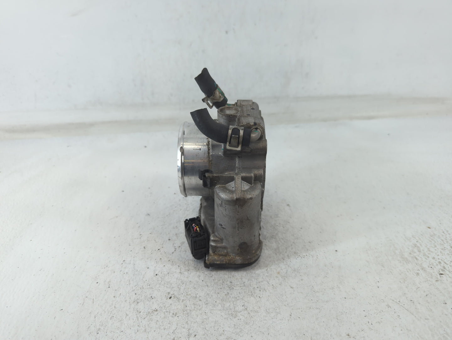 2016-2020 Kia Optima Throttle Body P/N:35100-2G600 Fits Fits 2015 2016 2017 2018 2019 2020 2021 OEM Used Auto Parts - Oemuse