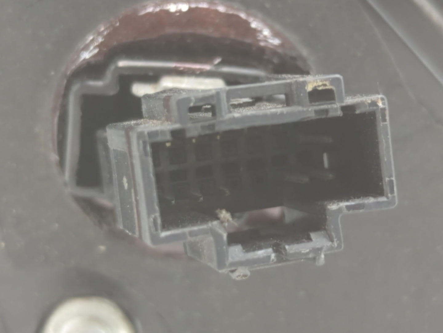 2016-2018 Kia Optima Driver Side View Mirror - Left Door Mirror OEM Used - Oemusedautoparts1.com