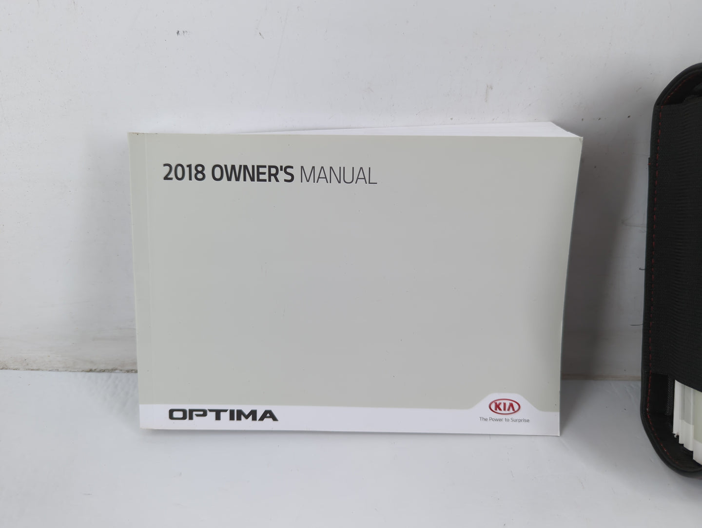 2018 Kia Optima Owners Manual Book Guide P/N:JDG5-EU79C OEM Used Auto Parts - Oemusedautoparts1.com