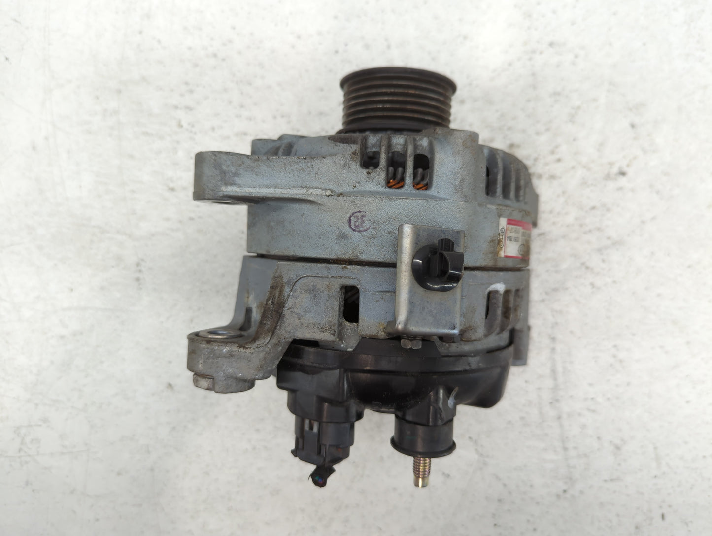 2016-2020 Kia Optima Alternator Replacement Generator Charging Assembly Engine OEM P/N:37300-2G061 Fits OEM Used Auto Parts 