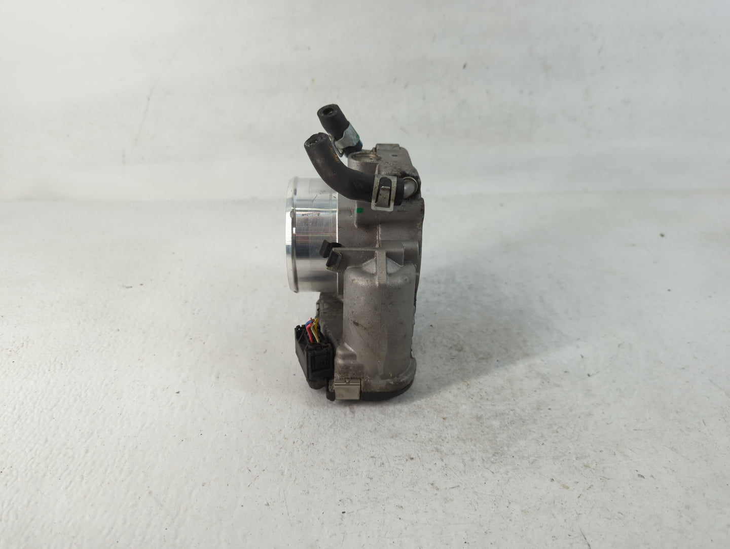 2016-2020 Kia Optima Throttle Body P/N:35100-2G600 Fits Fits 2015 2016 2017 2018 2019 2020 2021 OEM Used Auto Parts - Oemuse