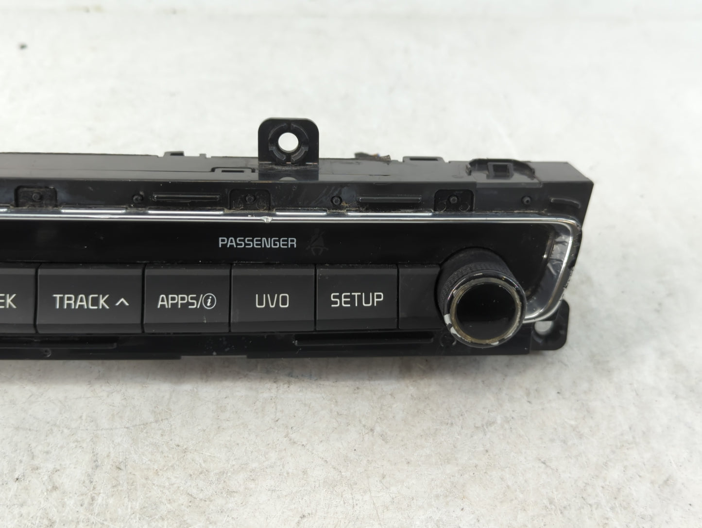 2016-2019 Kia Optima Radio AM FM Cd Player Receiver Replacement P/N:818D 96540A8180 Fits Fits 2016 2017 2018 2019 OEM Used A