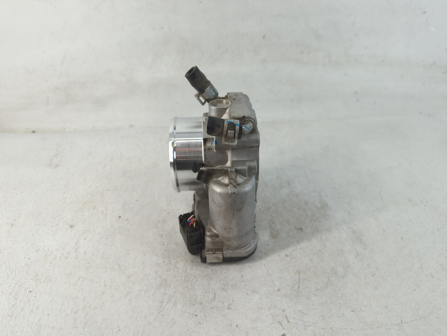 2016-2020 Kia Optima Throttle Body P/N:35100-2G600 Fits Fits 2015 2016 2017 2018 2019 2020 2021 OEM Used Auto Parts - Oemuse