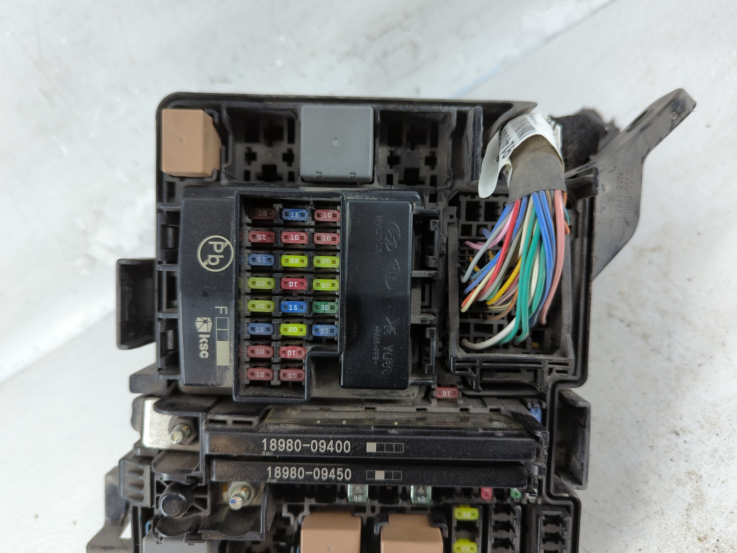 2016-2019 Kia Optima Fusebox Fuse Box Panel Relay Module P/N:91950-D5822 Fits Fits 2016 2017 2018 2019 OEM Used Auto Parts -