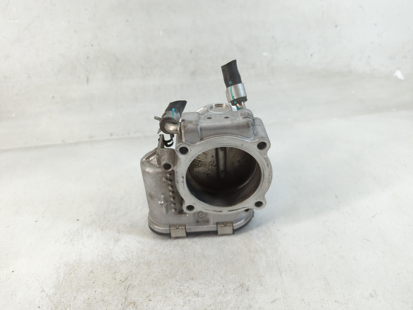 2016-2020 Kia Optima Throttle Body P/N:35100-2G600 Fits Fits 2015 2016 2017 2018 2019 2020 2021 OEM Used Auto Parts - Oemuse