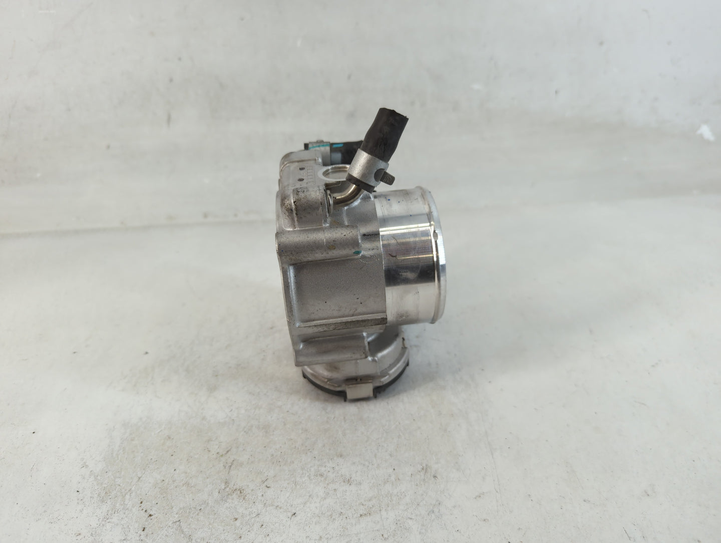 2016-2020 Kia Optima Throttle Body P/N:35100-2G600 Fits Fits 2015 2016 2017 2018 2019 2020 2021 OEM Used Auto Parts - Oemuse