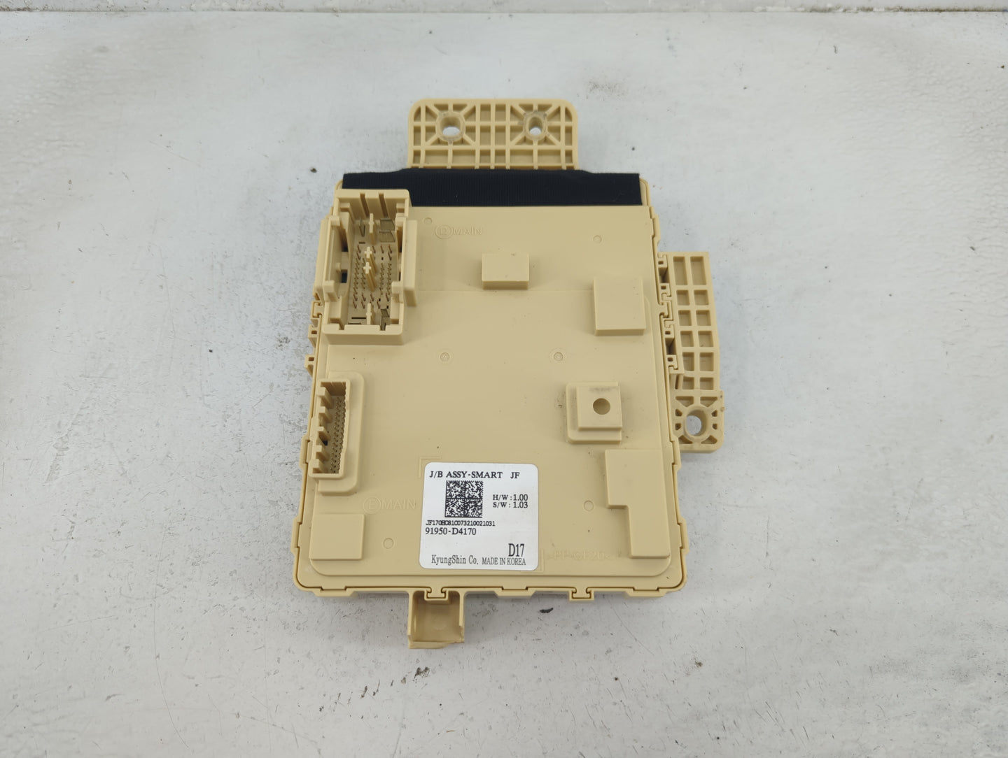 2016-2018 Kia Optima Body Control Module Bcm Inner Cabin Fuse Box - Oemusedautoparts1.com