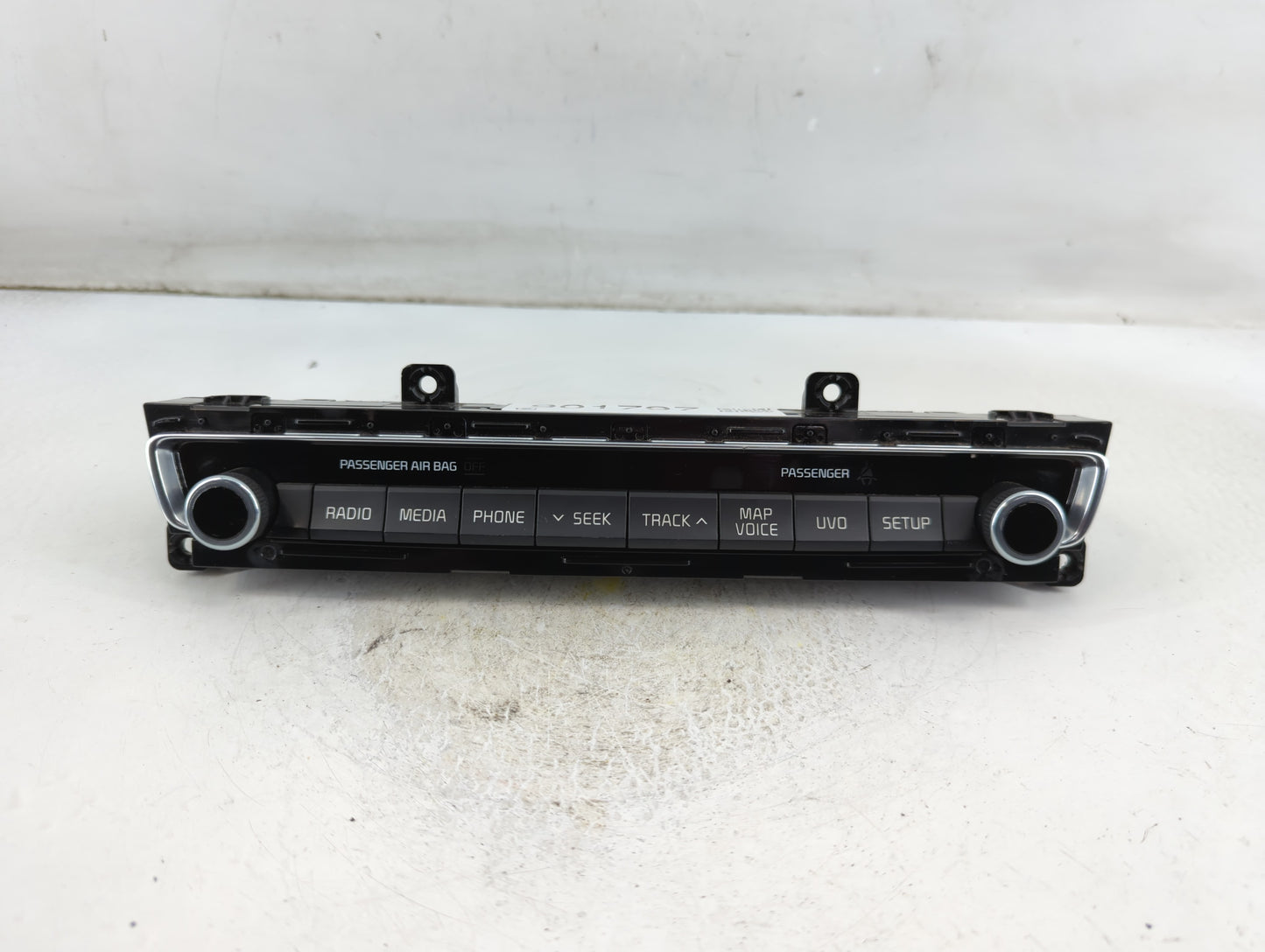 2016-2019 Kia Optima Radio AM FM Cd Player Receiver Replacement P/N:96540-D5400WK Fits Fits 2016 2017 2018 2019 OEM Used Aut