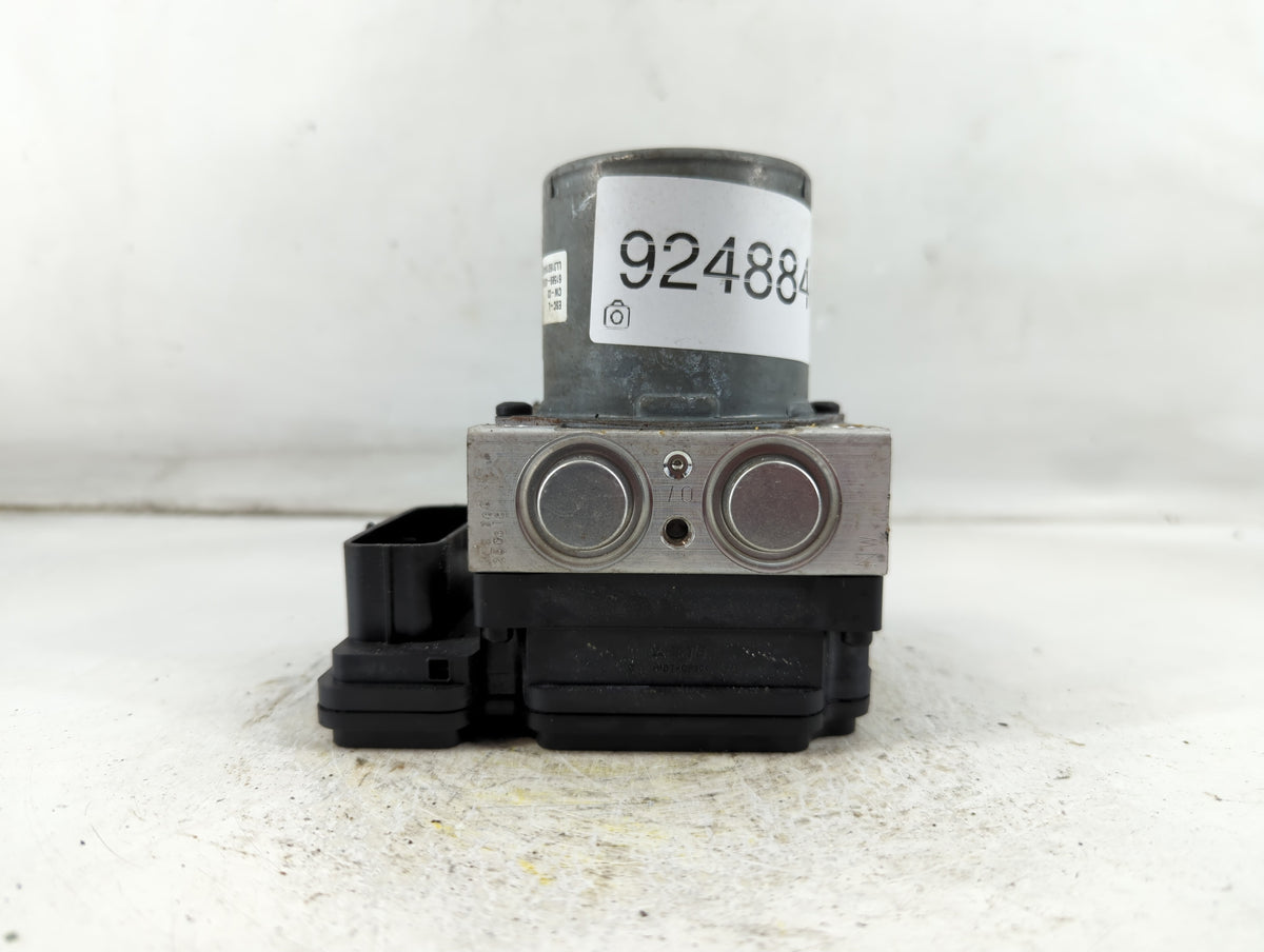 2016-2018 Kia Optima Anti-Lock Brake ABS Pump Module Actuator OEM P/N:58900-D5060 Fits Fits 2016 2017 2018 OEM Used Auto Par