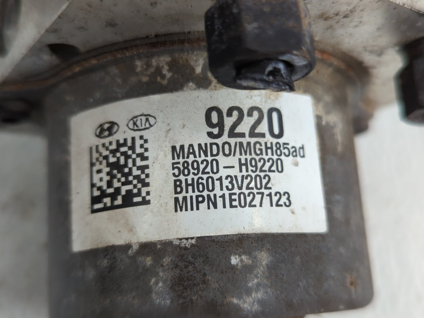 2018-2019 Kia Rio ABS Pump Control Module Replacement P/N:58920-H9220 Fits Fits 2018 2019 OEM Used Auto Parts - Oemusedautop