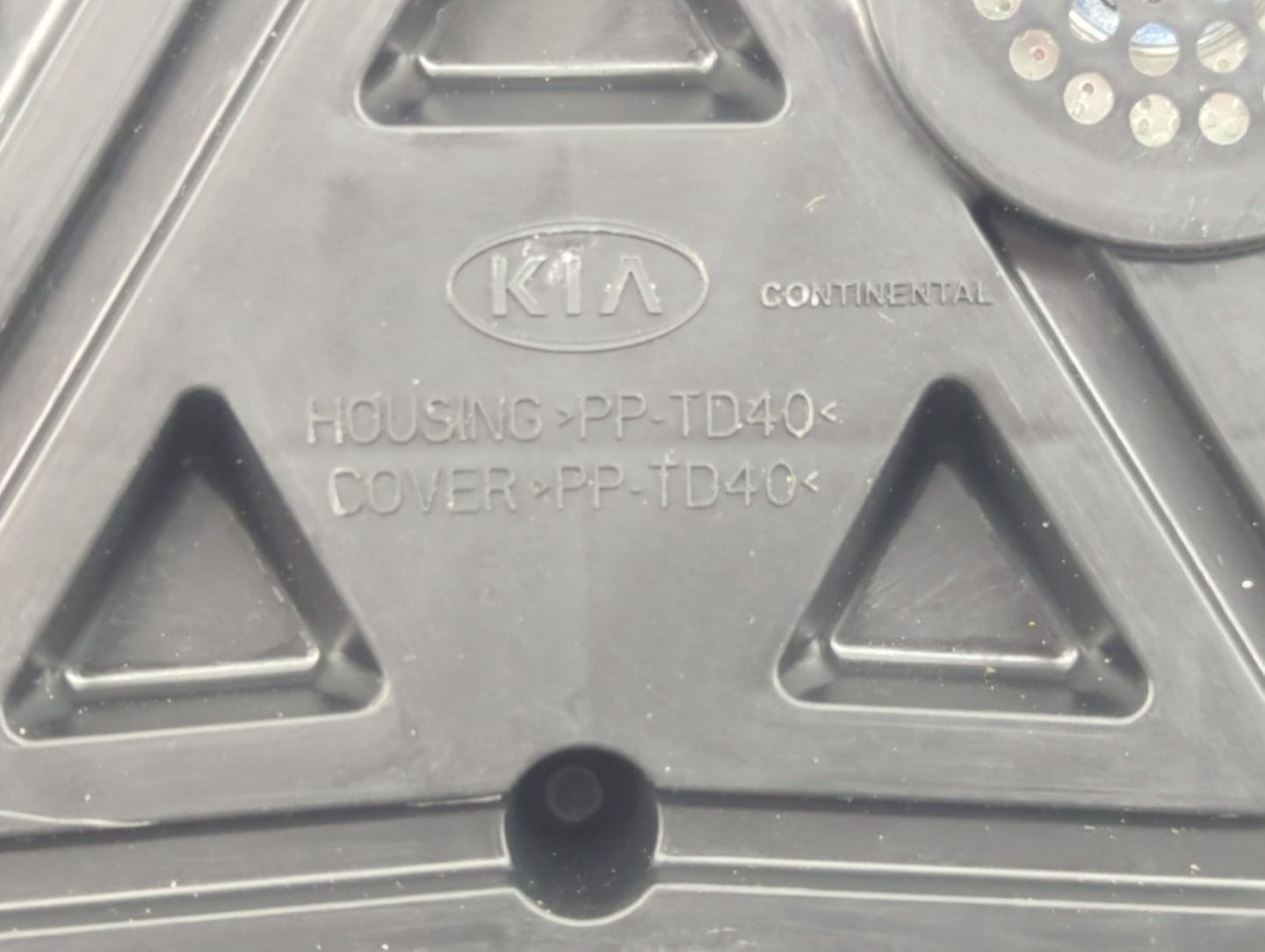 2018-2019 Kia Rio Instrument Cluster Speedometer Gauges Fits Fits 2018 2019 OEM Used Auto Parts - Oemusedautoparts1.com