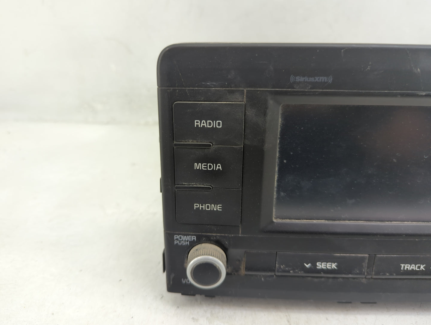 2018-2019 Kia Rio Radio AM FM Cd Player Receiver Replacement P/N:96180-H9850WK Fits Fits 2018 2019 OEM Used Auto Parts - Oem