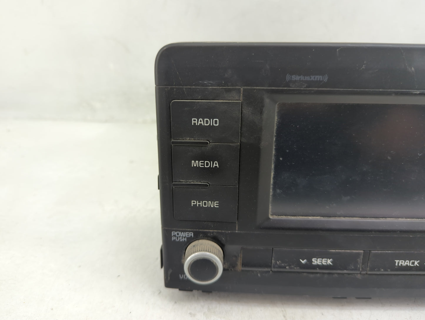 2018-2019 Kia Rio Radio AM FM Cd Player Receiver Replacement P/N:96180-H9850WK Fits Fits 2018 2019 OEM Used Auto Parts - Oem