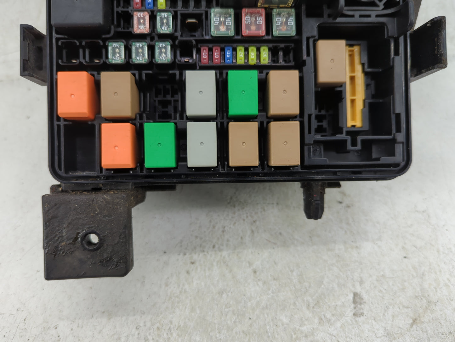 2018-2019 Kia Rio Fusebox Fuse Box Panel Relay Module P/N:91200 H9230 Fits Fits 2018 2019 OEM Used Auto Parts - Oemusedautop