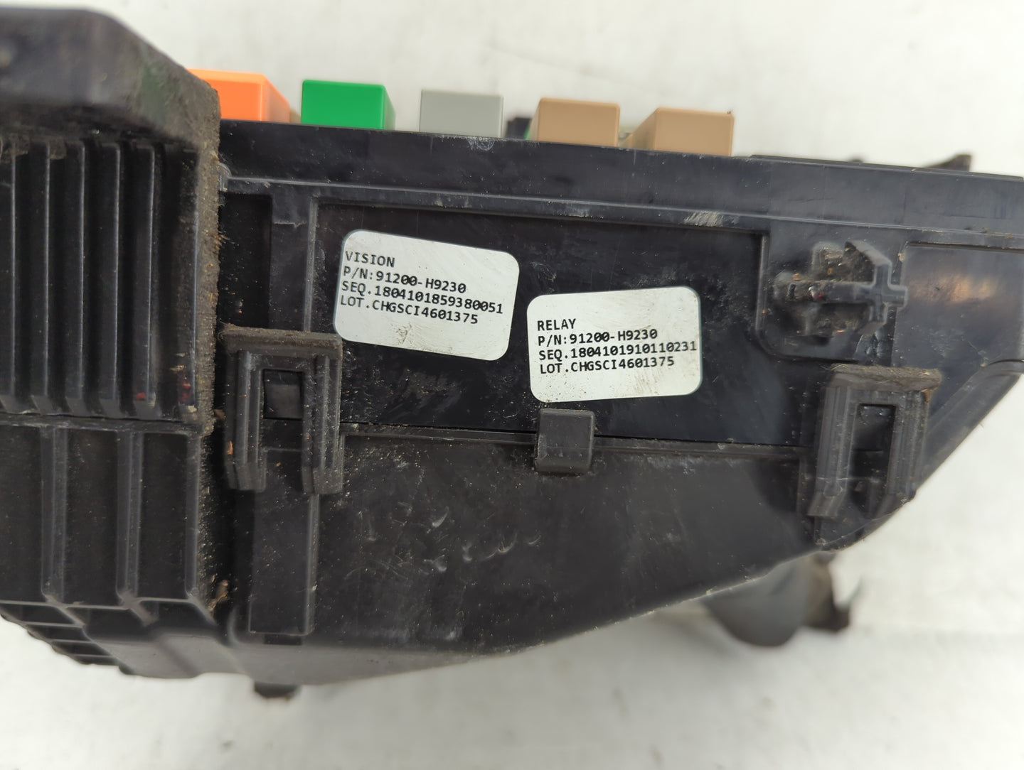2018-2019 Kia Rio Fusebox Fuse Box Panel Relay Module P/N:91200 H9230 Fits Fits 2018 2019 OEM Used Auto Parts - Oemusedautop