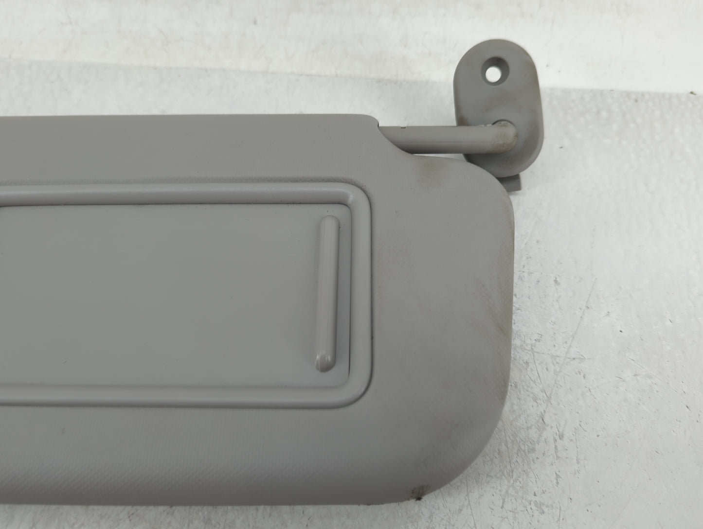 2018-2020 Kia Rio Sun Visor Shade Replacement Passenger Right Mirror Fits Fits 2018 2019 2020 2021 2022 OEM Used Auto Parts 