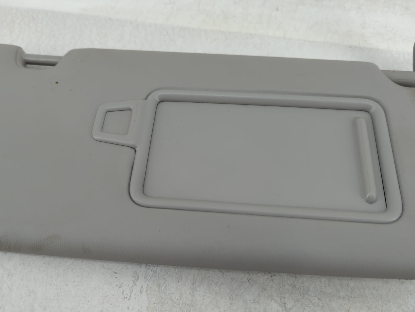 2018-2020 Kia Rio Sun Visor Shade Replacement Passenger Right Mirror Fits Fits 2018 2019 2020 2021 2022 OEM Used Auto Parts 