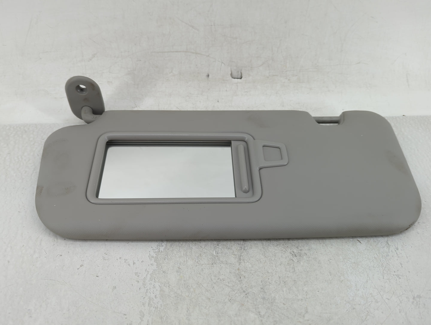 2018-2020 Kia Rio Sun Visor Shade Replacement Driver Left Mirror Fits Fits 2018 2019 2020 2021 2022 OEM Used Auto Parts - Oe