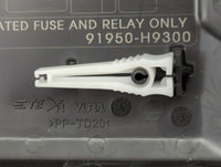2018-2019 Kia Rio Fusebox Fuse Box Panel Relay Module P/N:91950-H9300 Fits Fits 2018 2019 OEM Used Auto Parts - Oemusedautop