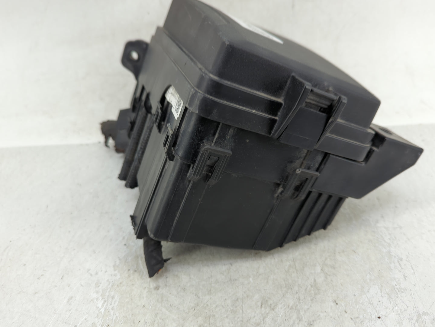 2018-2019 Kia Rio Fusebox Fuse Box Panel Relay Module P/N:91200-H9230 Fits Fits 2018 2019 OEM Used Auto Parts - Oemusedautop