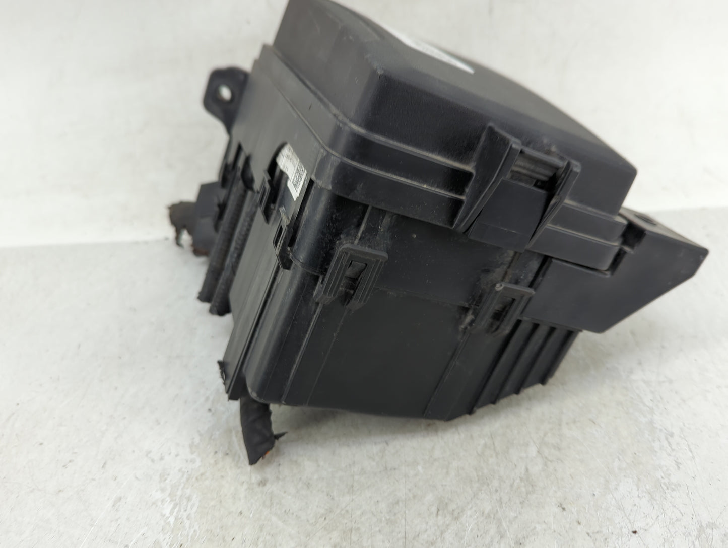 2018-2019 Kia Rio Fusebox Fuse Box Panel Relay Module P/N:91200-H9230 Fits Fits 2018 2019 OEM Used Auto Parts - Oemusedautop