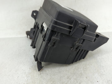 2018-2019 Kia Rio Fusebox Fuse Box Panel Relay Module P/N:91200-H9230 Fits Fits 2018 2019 OEM Used Auto Parts