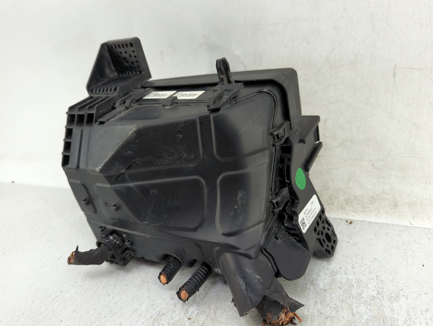 2018-2019 Kia Rio Fusebox Fuse Box Panel Relay Module P/N:91200-H9230 Fits Fits 2018 2019 OEM Used Auto Parts - Oemusedautop